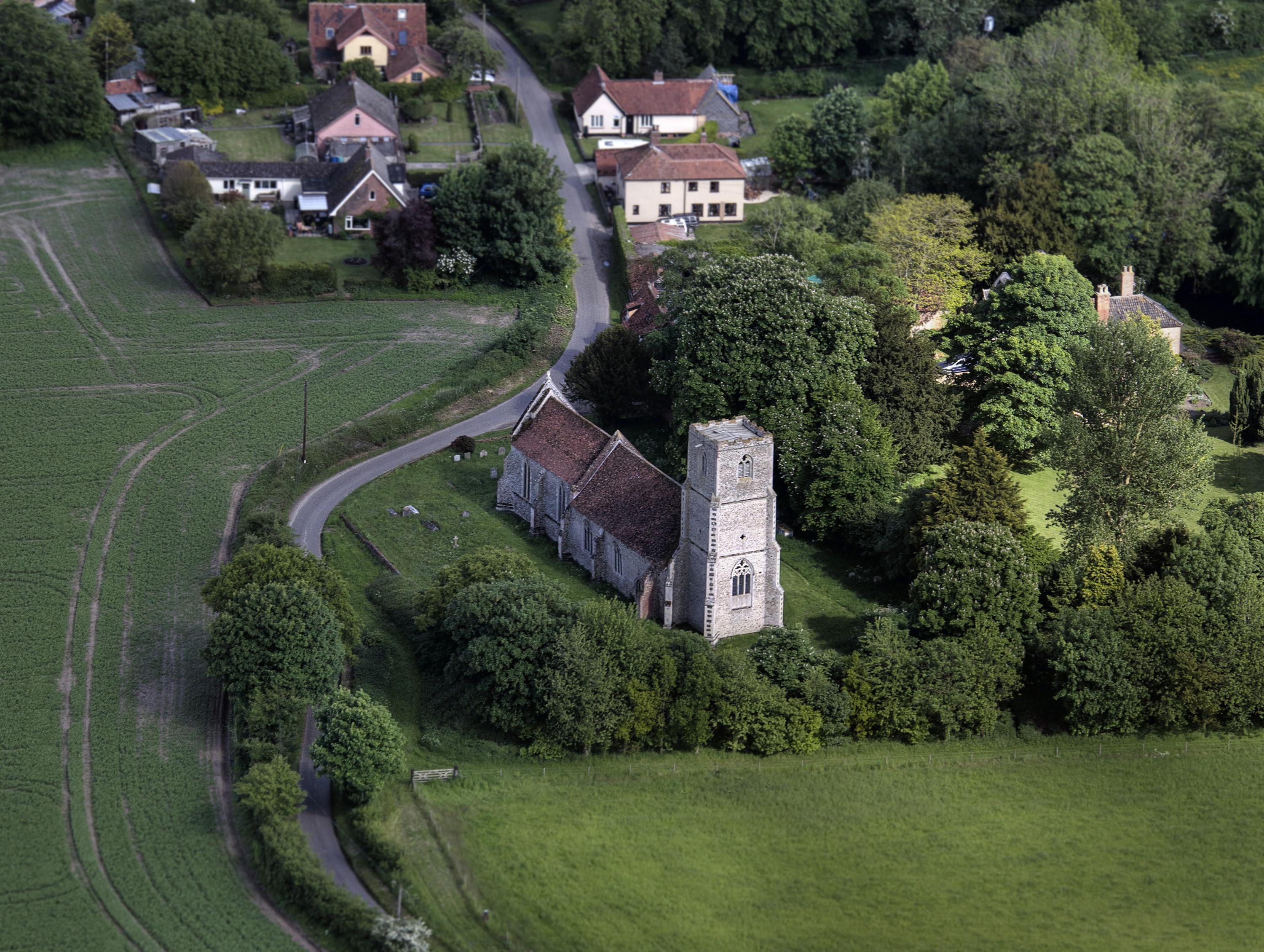NorfolkWILBYAllSaints(johnfieldingCC-BY-2.0)1