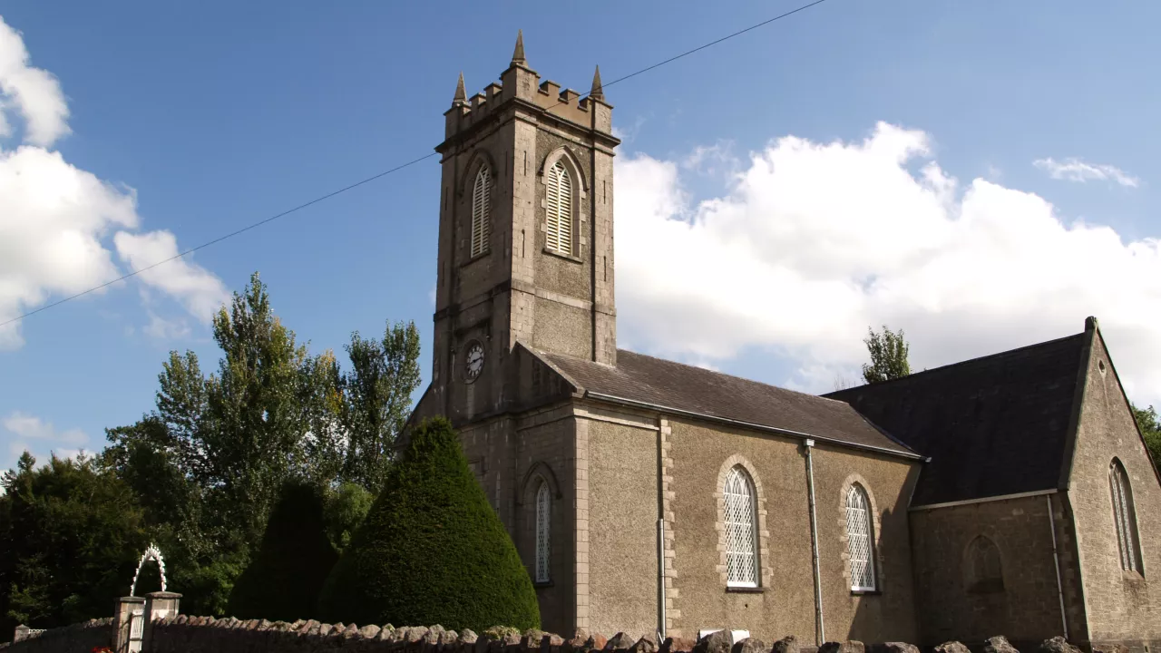 CountyArmaghLOUGHGALLStLuke(robertashbyCC-BY-SA2.0)1