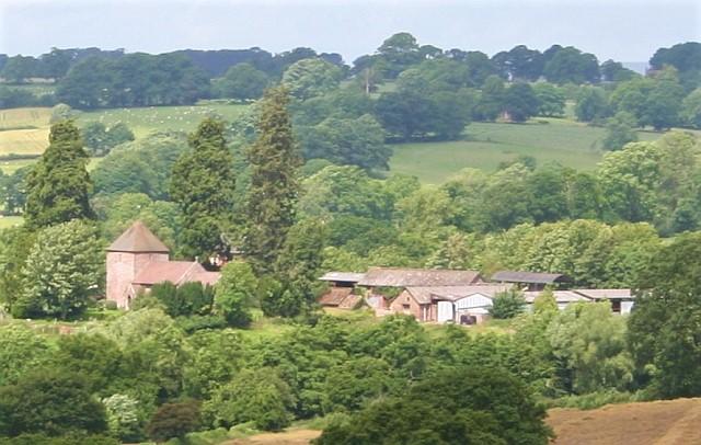 HerefordshireTHORNBURYStAnna(bobembletonCC-BY-SA2.0)1