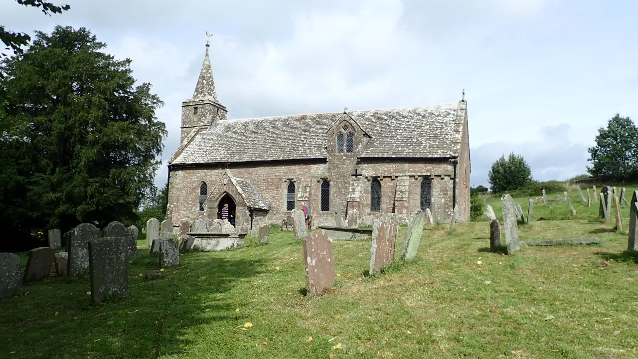 HerefordshireWELSHNEWTONStMaryVirgin(eirianevansCC-BY-SA2.0)1