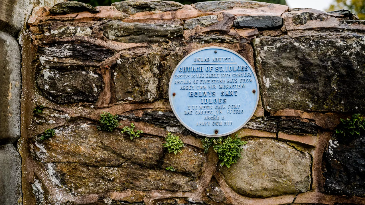 PowysLLANIDLOESStIdloes(explorechurches.org)1