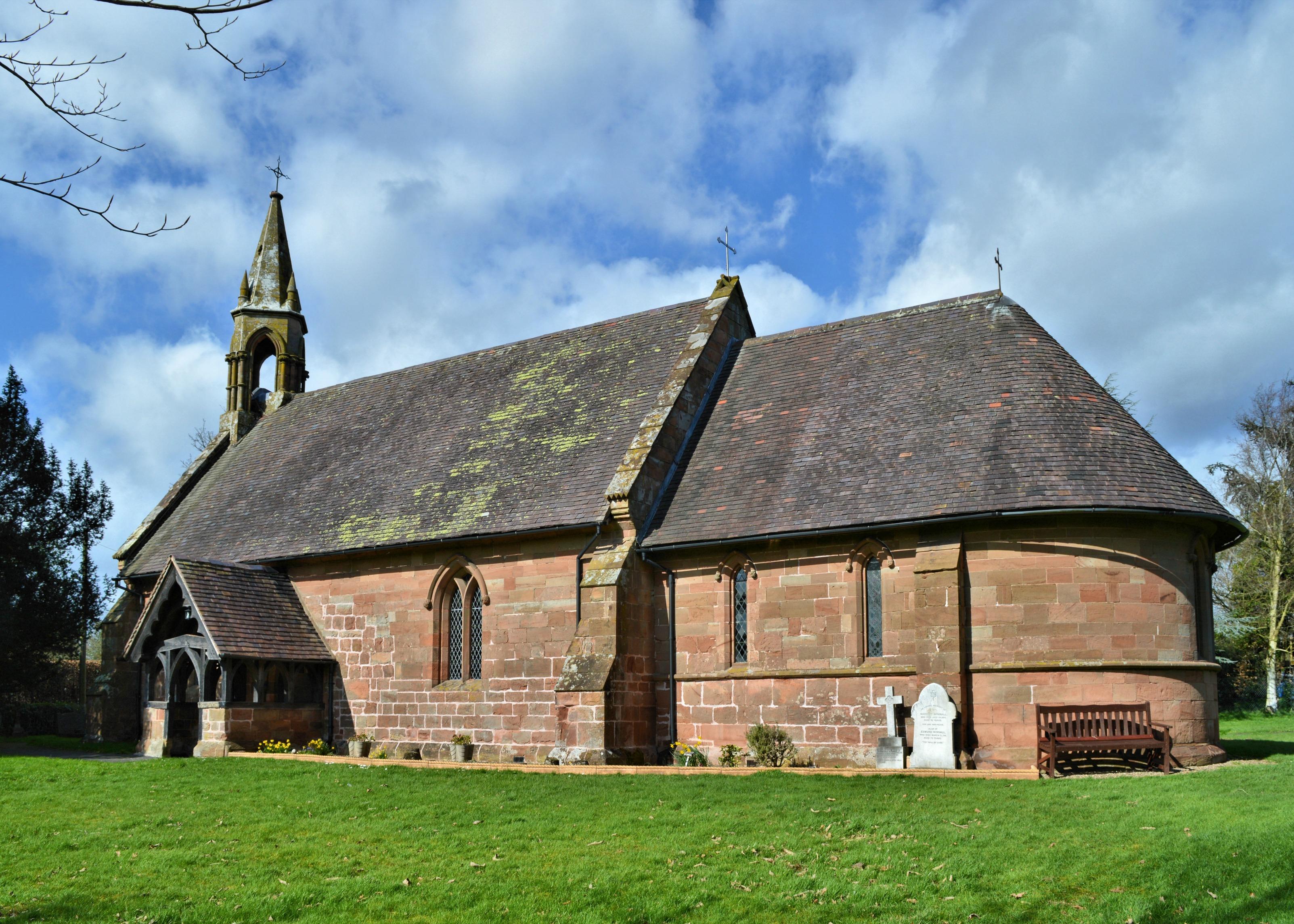 WorcestershireLITTLEWHITLEYStMichaelAllAngels(philippankhurstCC-BY-SA2.0)1