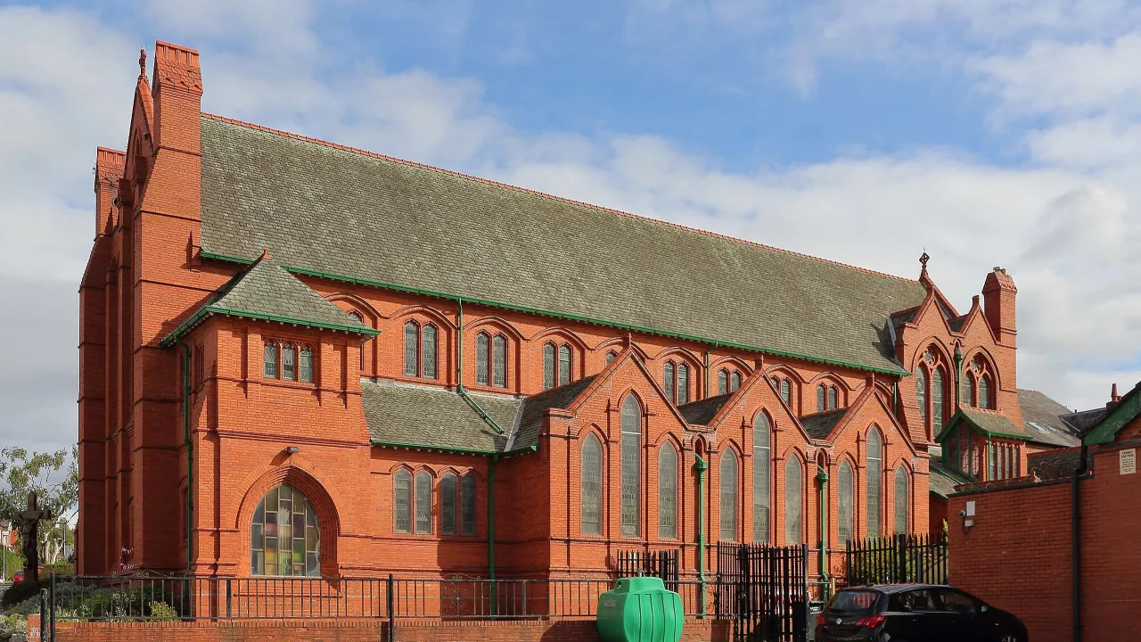 MerseysideBIRKENHEADStJoseph(rodhullandemuCC-BY-4.0)1