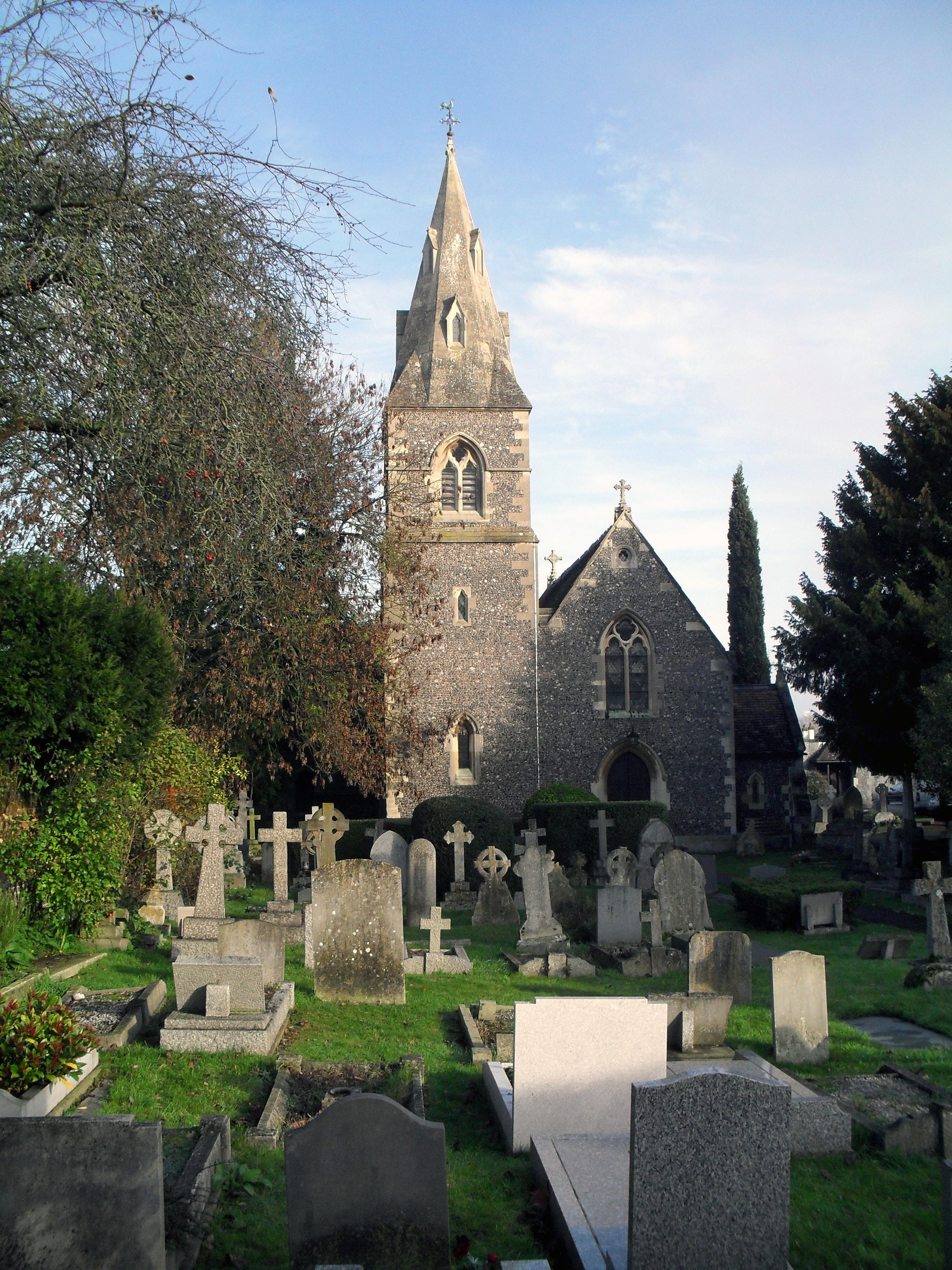 BuckinghamshireMARLOWStPeter(desblenkinsoppCC-BY-SA2.0)1