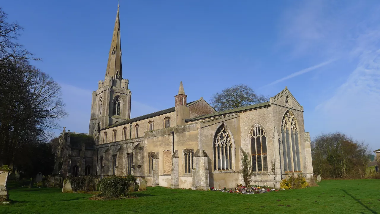 CambridgeshireLEVERINGTONStLeonard(timheatonCC-BY-SA2.0)1