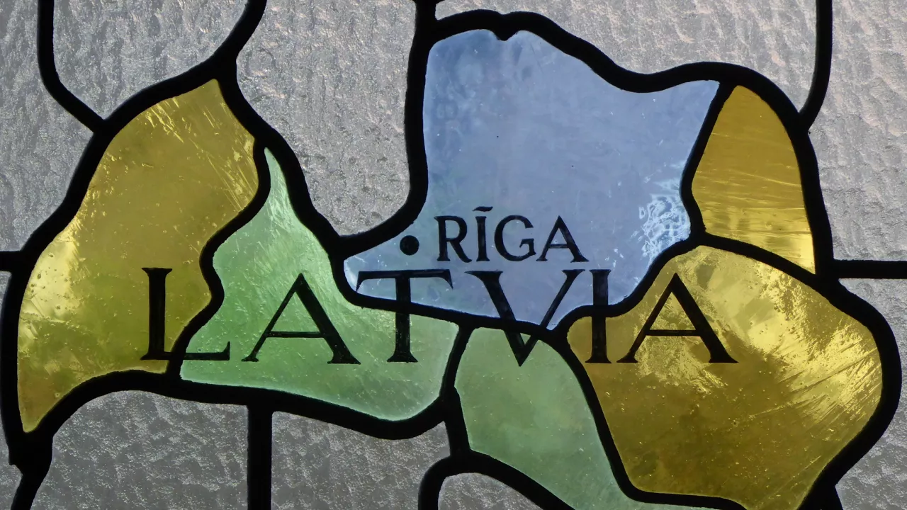 CumbriaCARLISLEStCuthbertStMary(johnlordCC-BY-2.0)1