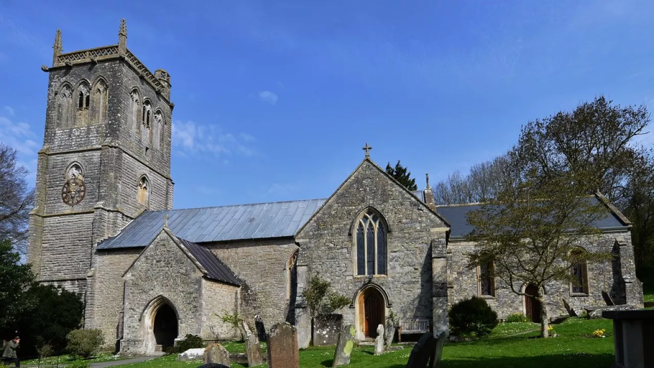 SomersetBRENTKNOLLStMichael(michaelgarlickCC-BY-SA2.0)1