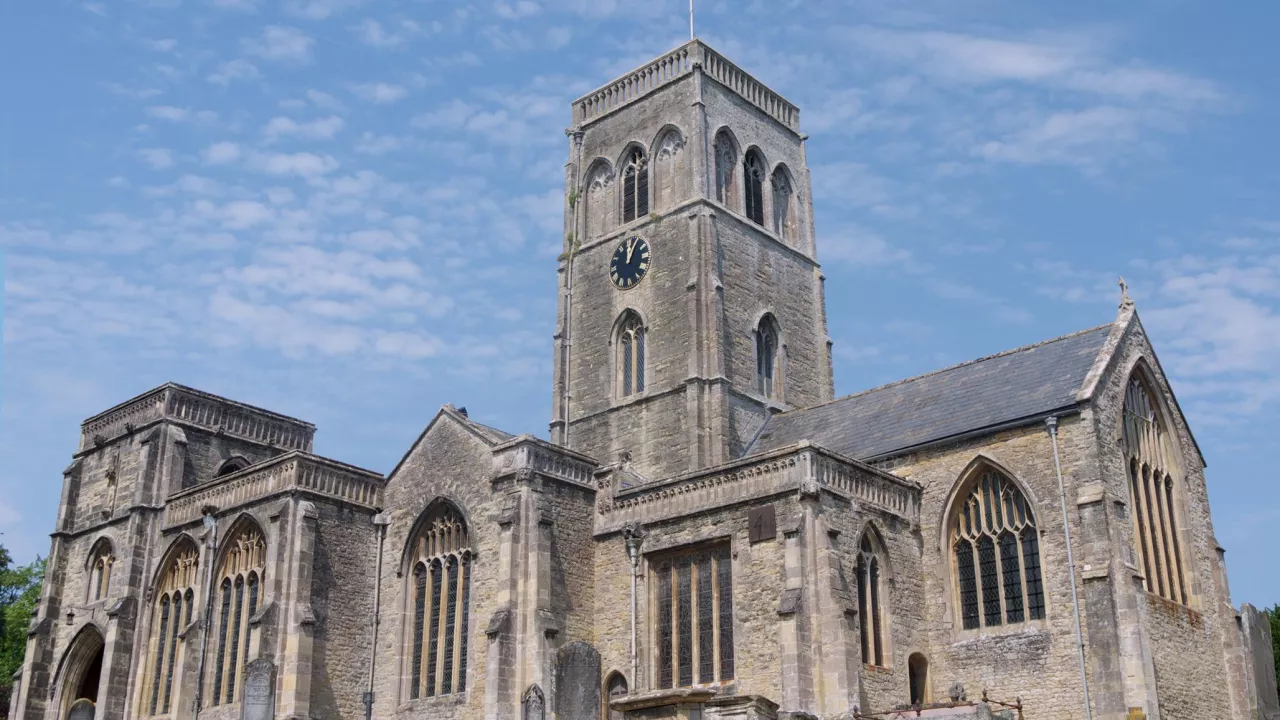 SomersetWEDMOREStMary(samsaundersCC-BY-SA2.0)1