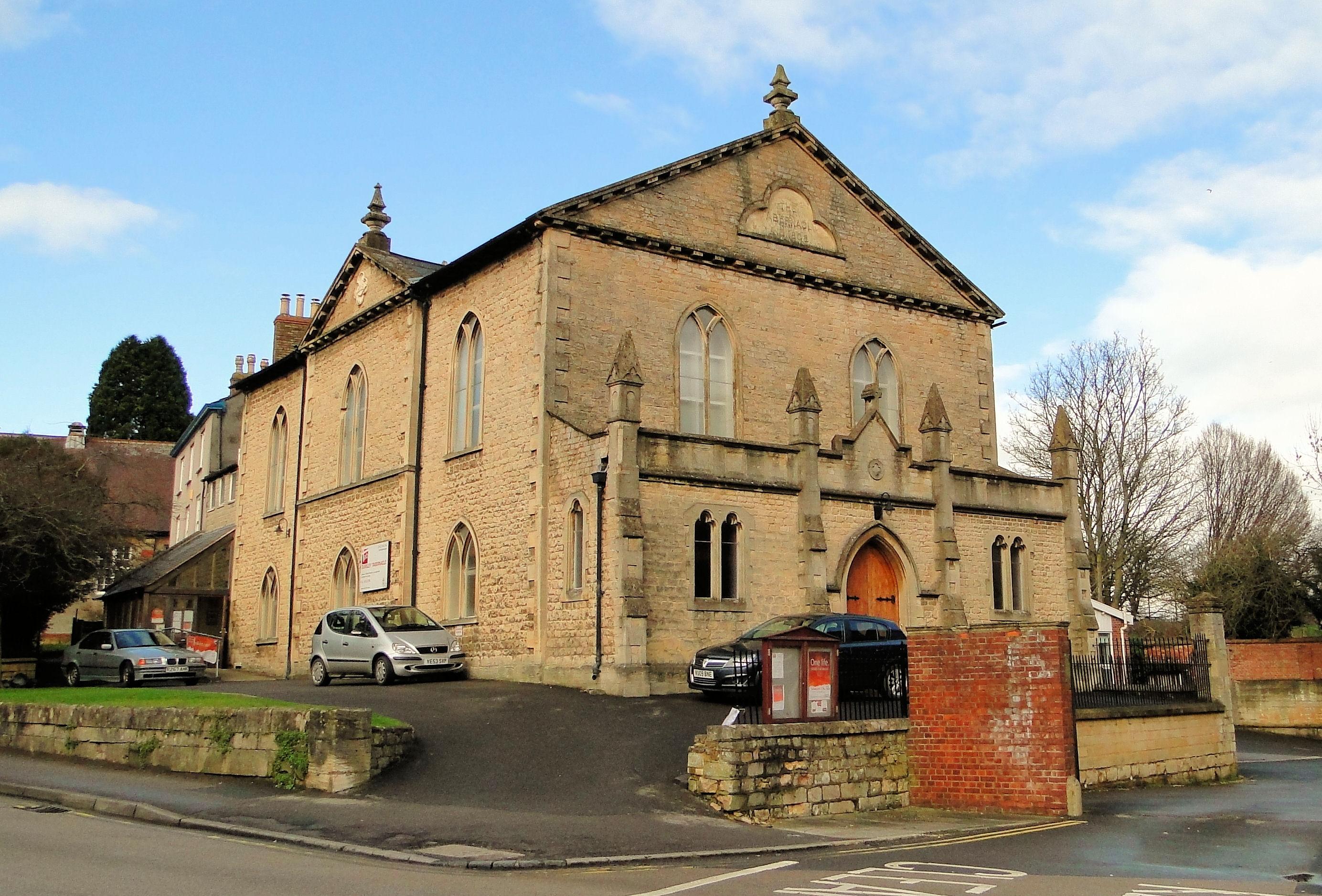 GloucestershireDURSLEYTabernacle(philippankhurstCC-BY-SA2.0)1