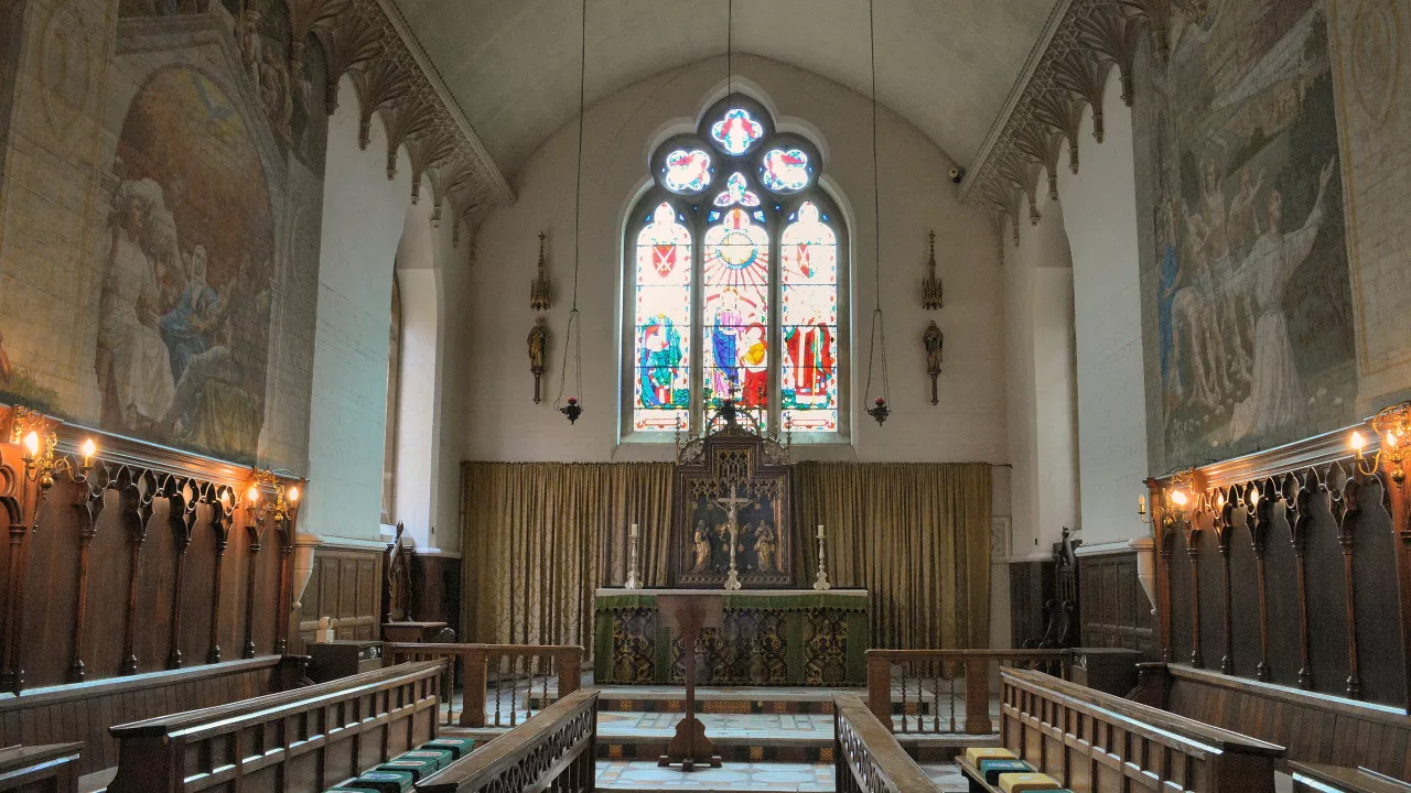 GreaterLondonFULHAMPALACETaitChapel(andyscottCC-BY-SA4.0)1