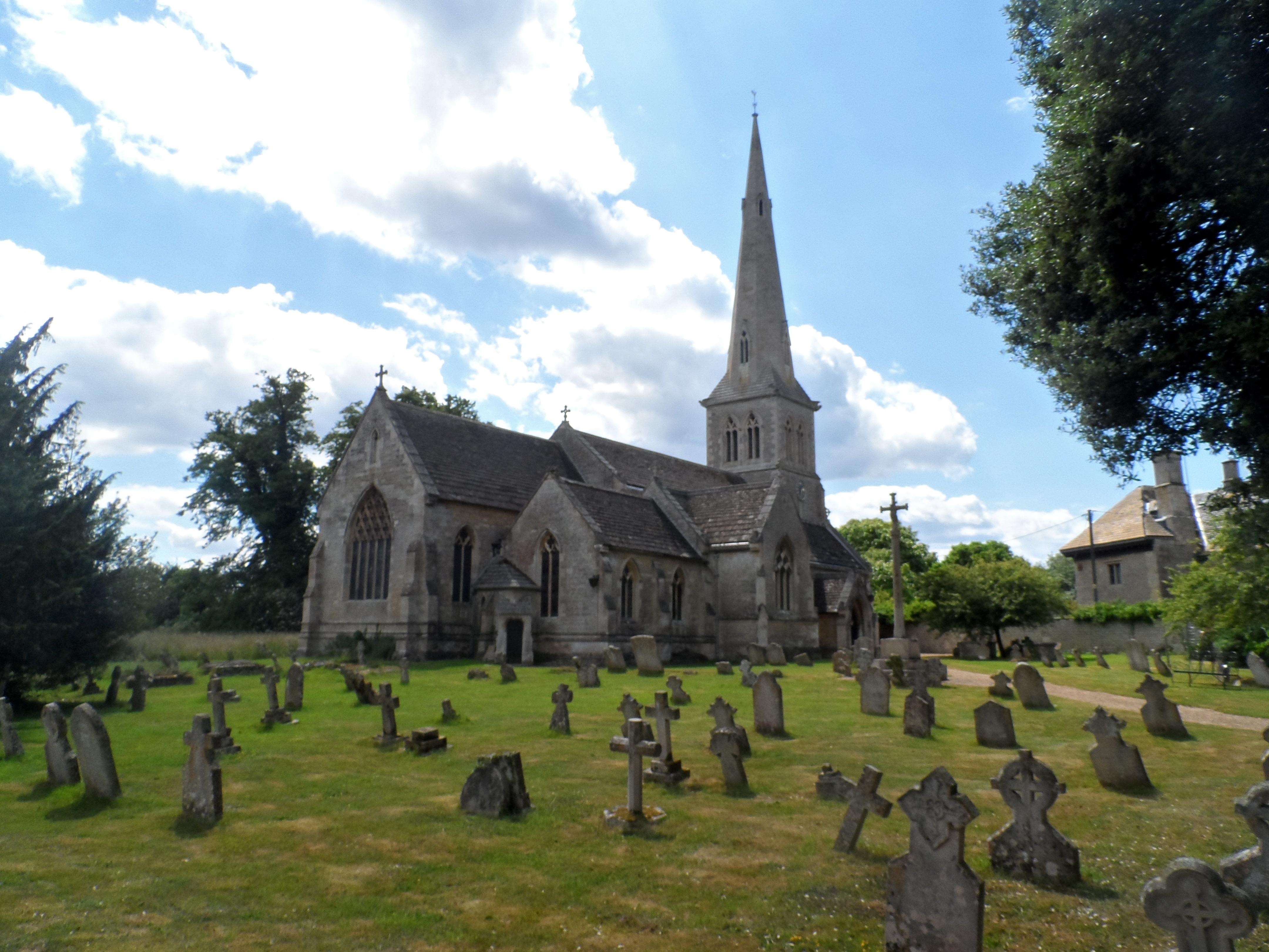 NorthamptonshireLOWERBENEFIELDStMaryVirgin(bikeboyCC-BY-SA2.0)1