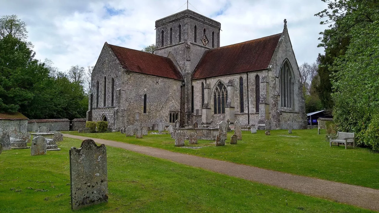 St Mary & St Melor, Wiltshire