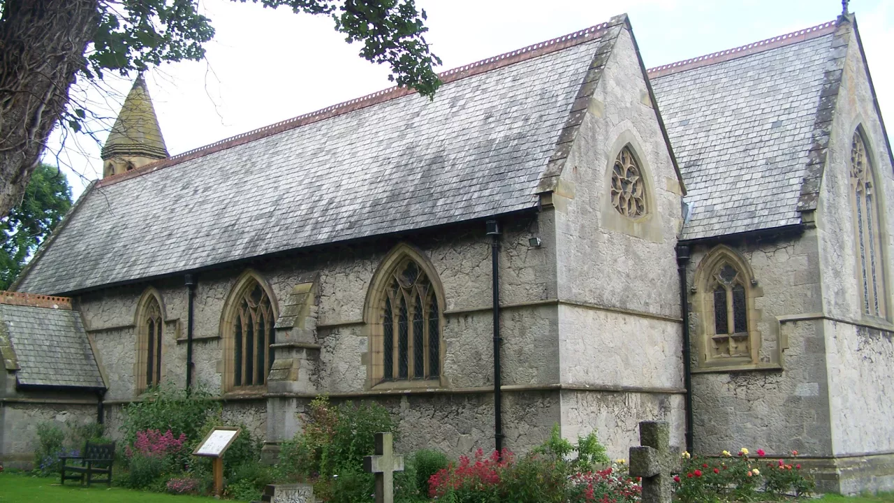 Llanddulas St Cynbryd