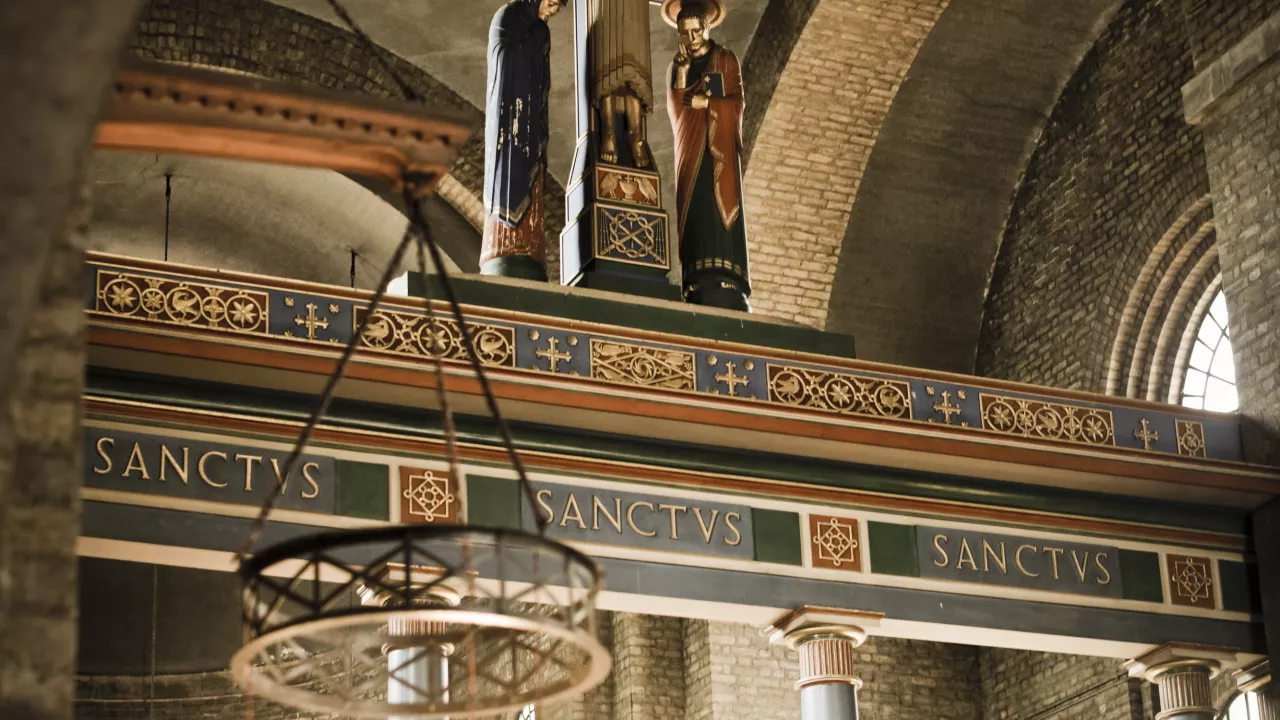 GreaterLondonDALSTONStBarnabas(jodihindsPERMISSIONBYEMAIL)1