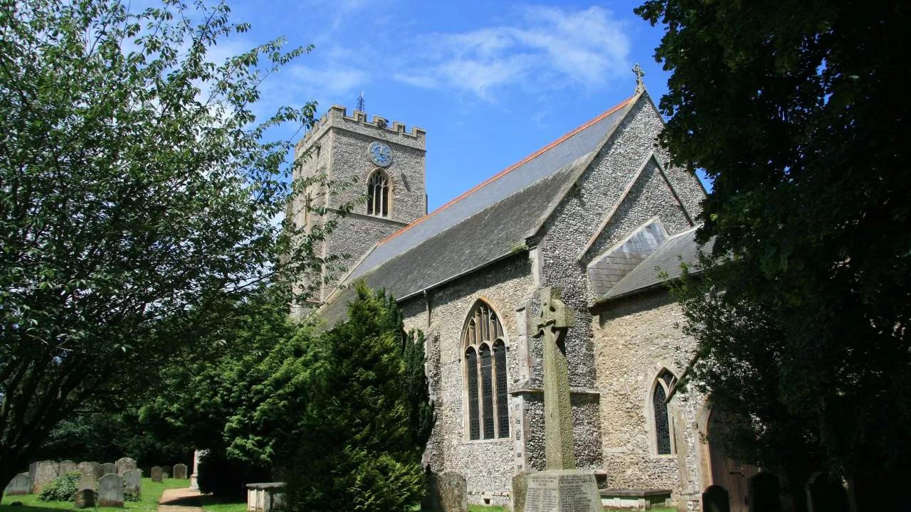 NorfolkDOCKINGStMary(davidCC-BY-SA2.0)1