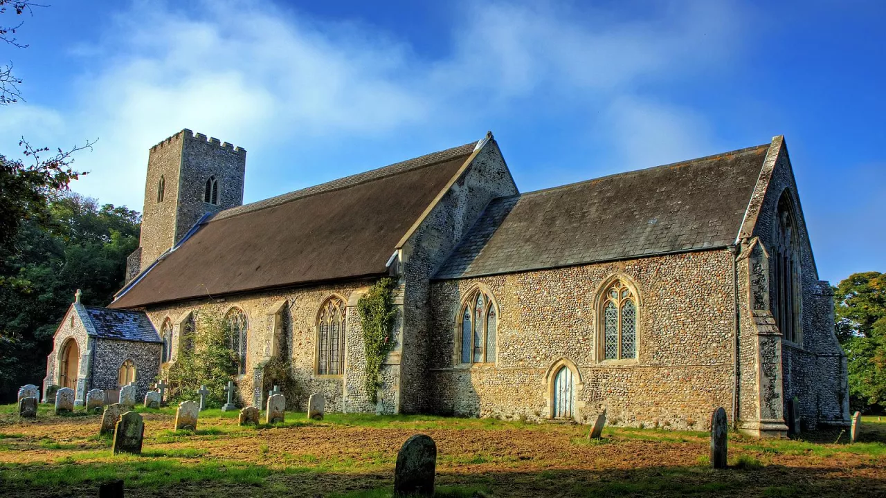 NorfolkPASTONStMargaret(davidCC-BY-2.0)1