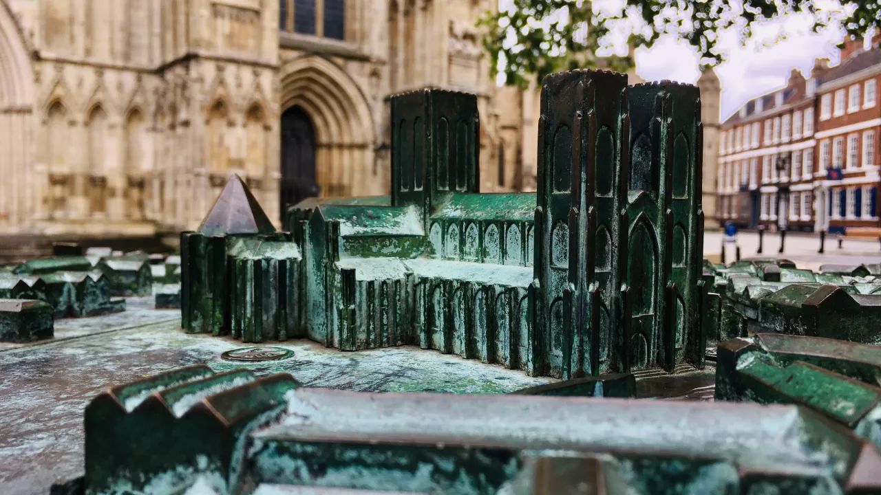 YorkshireYORKYorkMinster(sarahcrosslandSTAFF)3