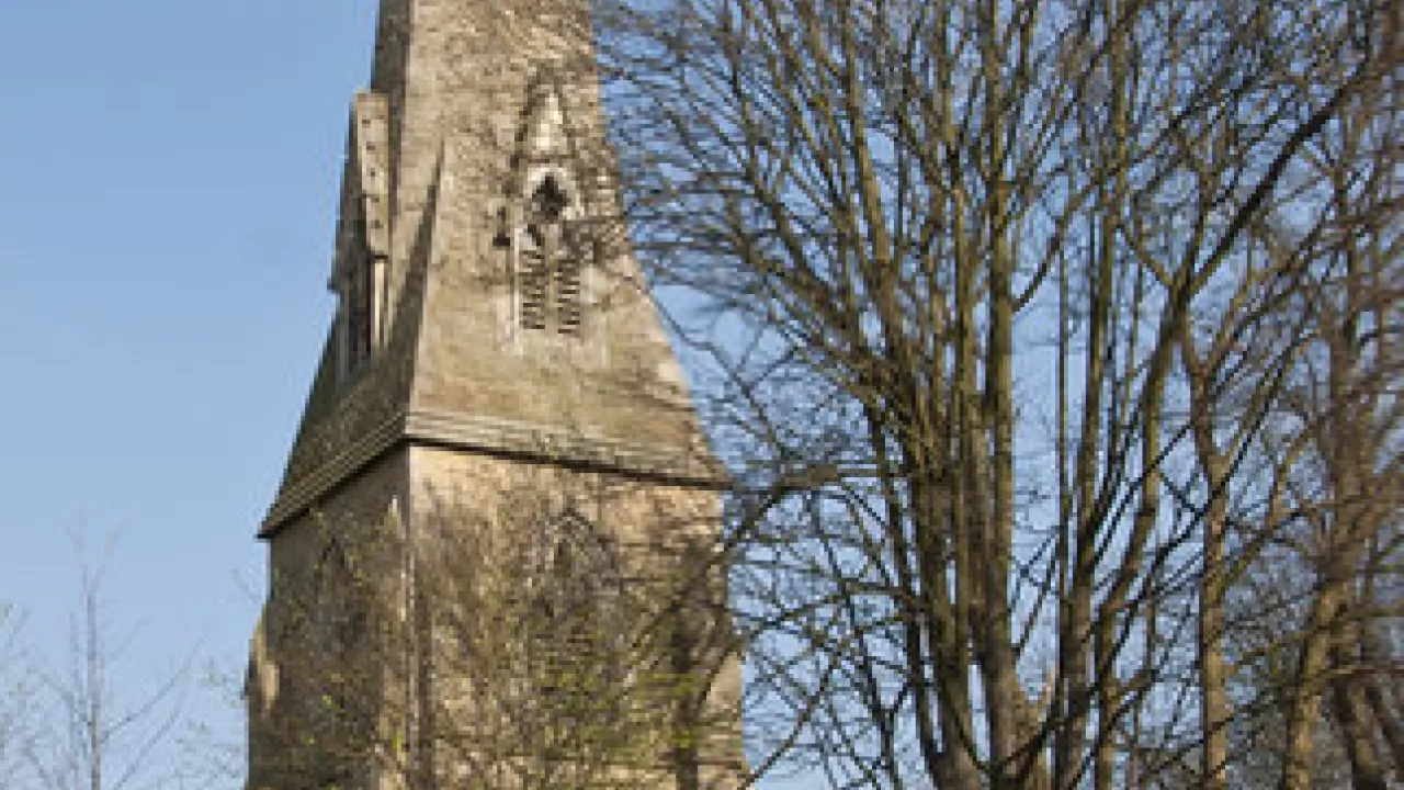 GreaterManchesterWHALLEYGRANGEStMargaret(iangreigCC-BY-SA2.0)1