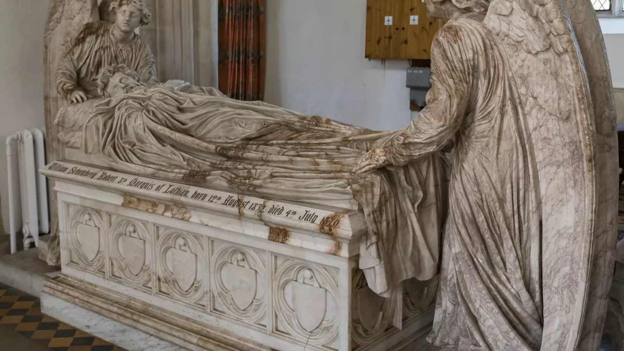 NorfolkBLICKLINGStAndrew(jules&jennyCC-BY-2.0)3