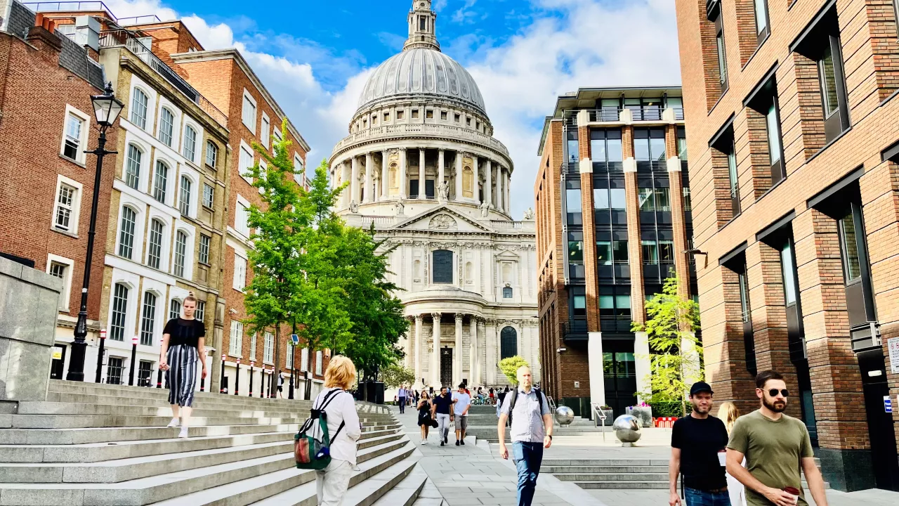 GreaterLondonCITYOFLONDONStPaulsCathedral(sarahcrosslandSTAFF)4