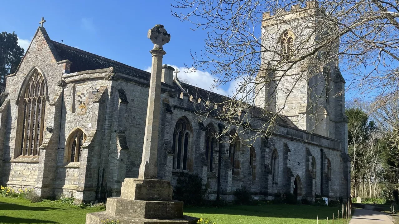 SomersetWESTHUNTSPILLStPeterAllHallows(melissawallPERMISSIONBYEMAIL)1