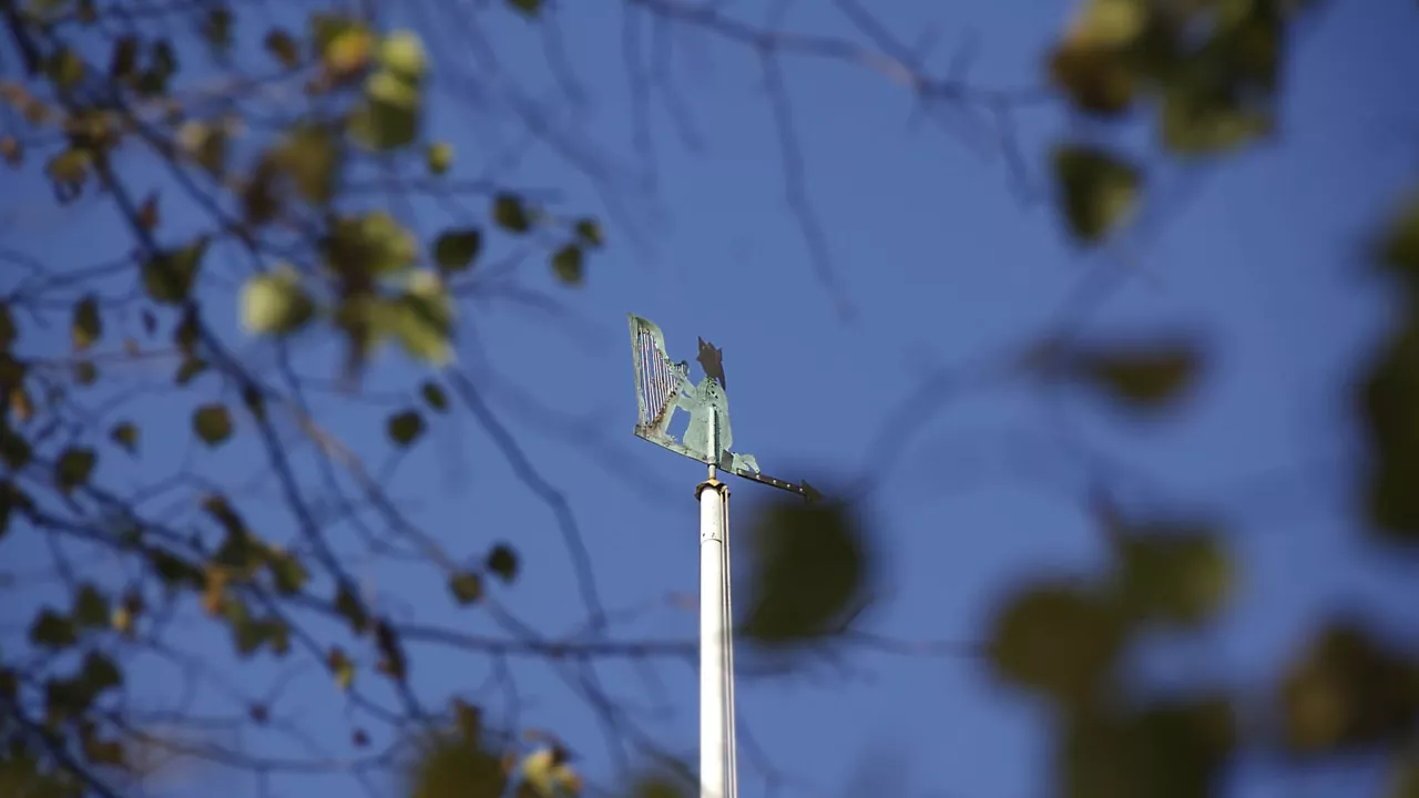 SuffolkCOPDOCKStPeter(mira66CC-BY-2.0)1