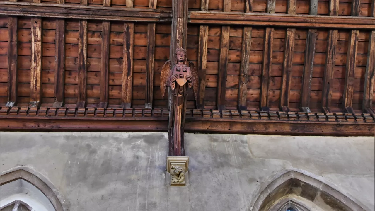 NorfolkHIGHAMStAndrew(michaelgarlickCC-BY-SA2.0)1