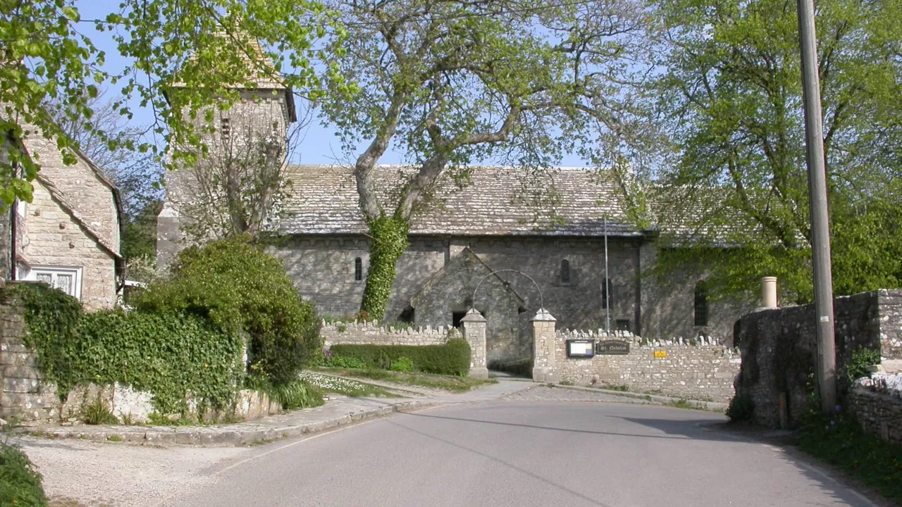 DorsetWORTHMATRAVERSStNicholasMyra(wulfrunian1CC-BY-SA3.0)1