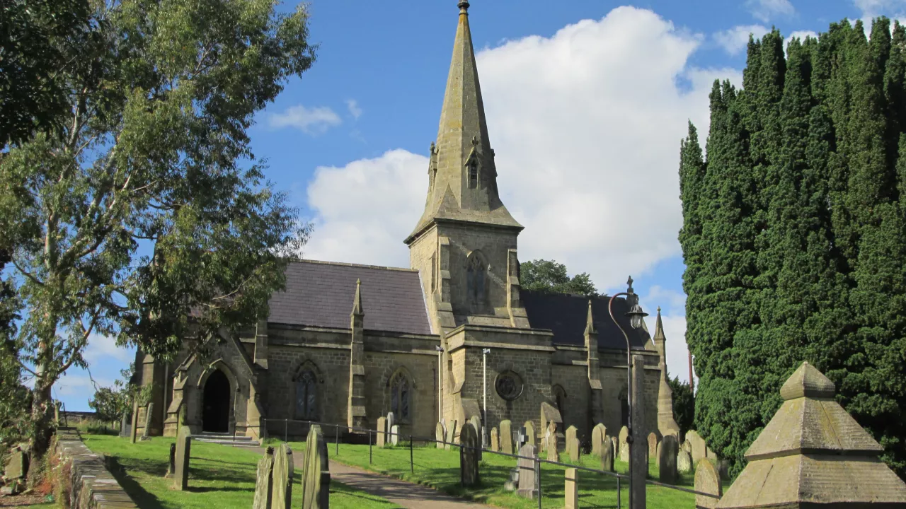 YorkshireHEALEYStPaul(martindawesCC-BY-SA2.0)1