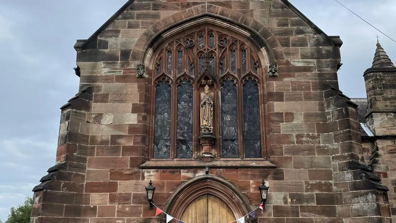 StaffordshireALTONStJohnBaptist(LucasWeaverPERMISSIONBYEMAIL)1