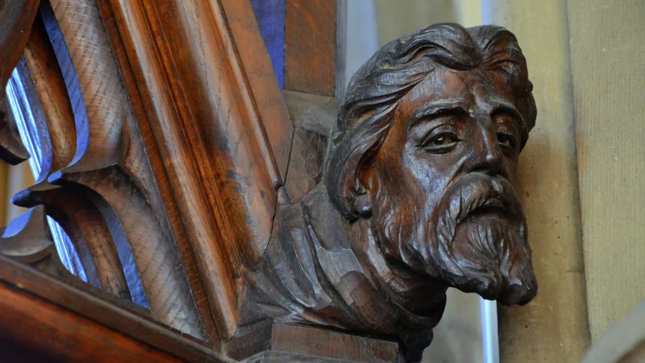 YorkshireMORLEYStPeter(MarkStevensonCC-BY-SA2.0)1