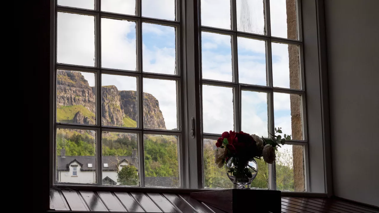 CountyDerryTAMLAGHTARDStCadan(LauraMcIlveen&NCT)1