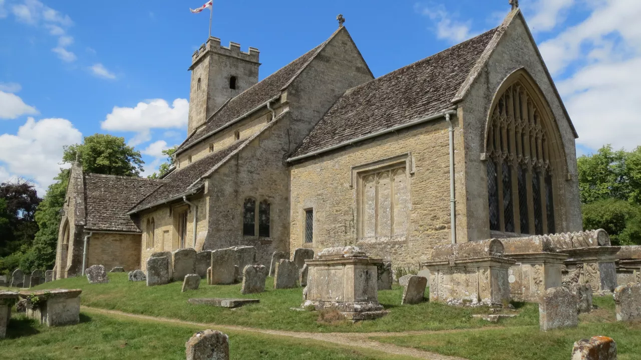 OxfordshireSWINBROOKStMary(CatharineKroonVOLUNTEER)5