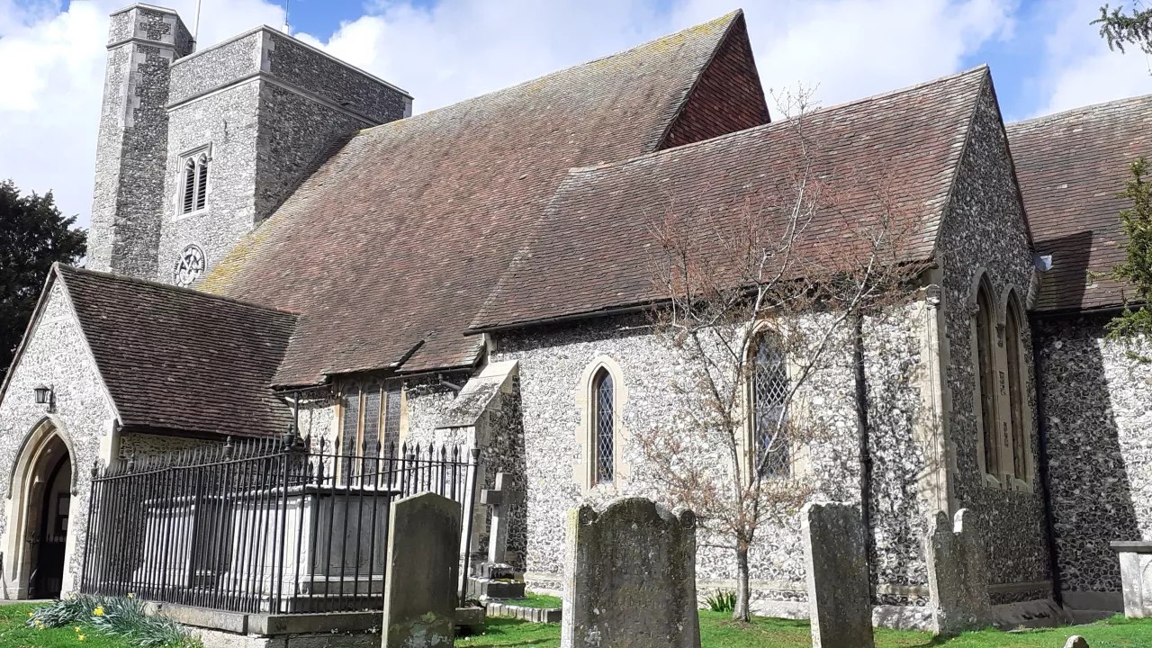 KentHARTLIPStMichaelAllAngels(LukeMcKernanCC-BY-SA2.0)1