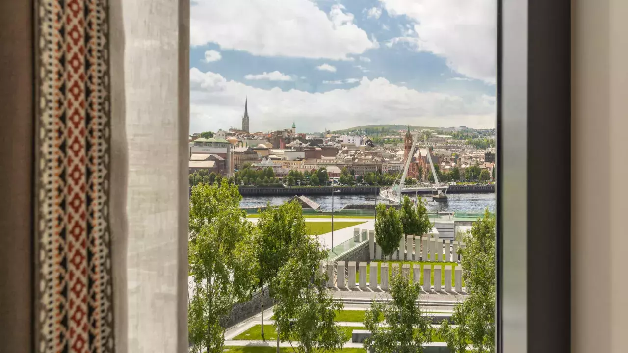 STORYWalledCity(©EbringtonHotel)1