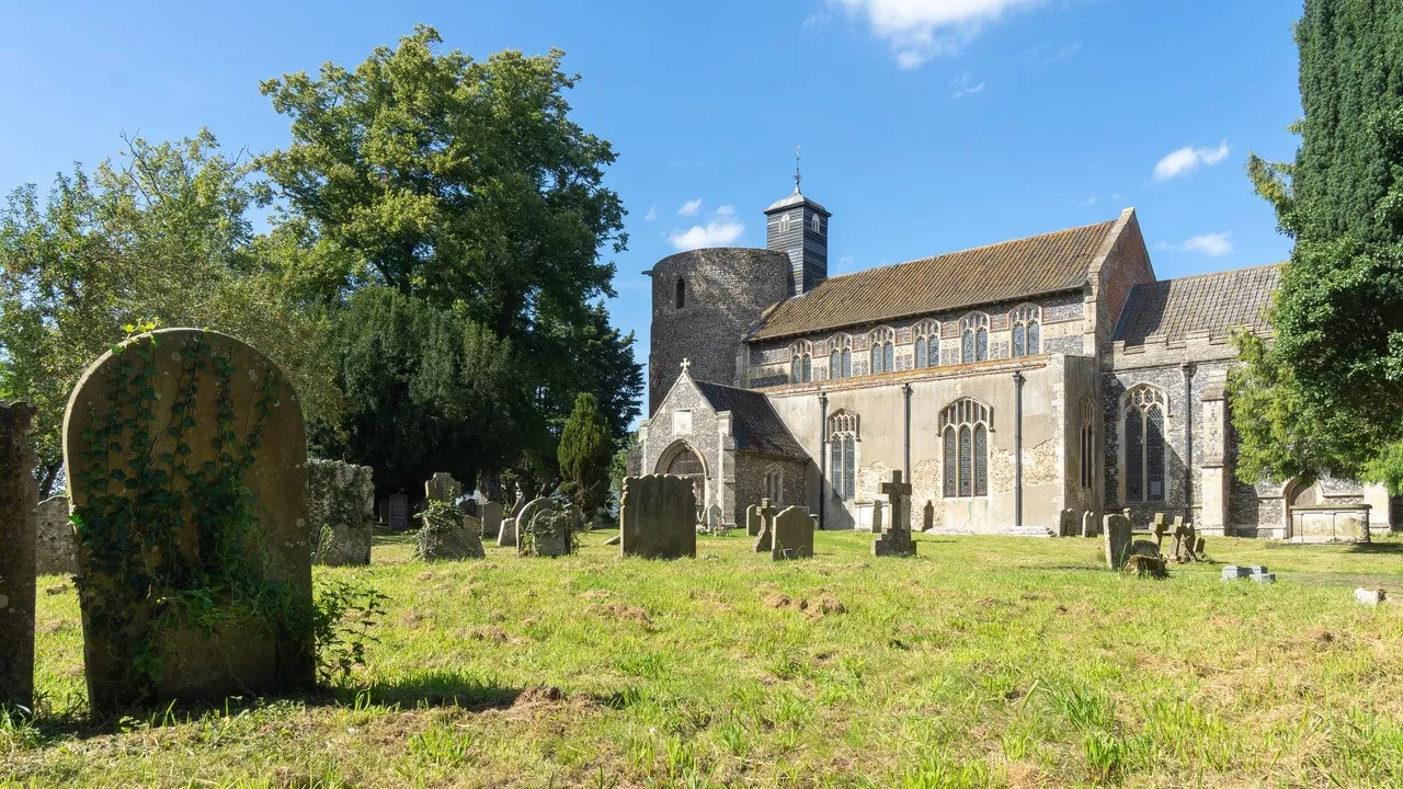 SuffolkWORTHAMStMaryVirgin(LeeAcasterPERMISSIONBYEMAIL)1