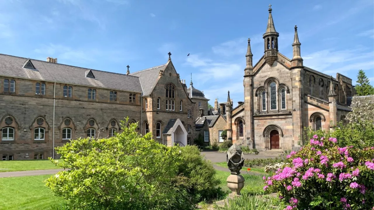 CityofEdinburghEDINBURGHStMargeretsChapel(ArchdioceseStAndrewsEdinburghPERMISSIONBYEMAIL)1