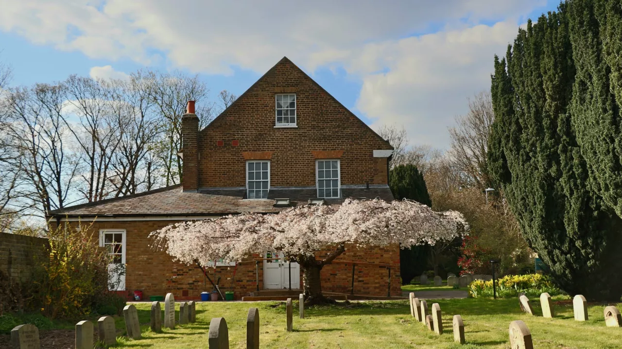 GreaterLondonISLEWORTHFriendsMeetingHouse(CatherineThompkinsPERMISSIONBYEMAIL)1