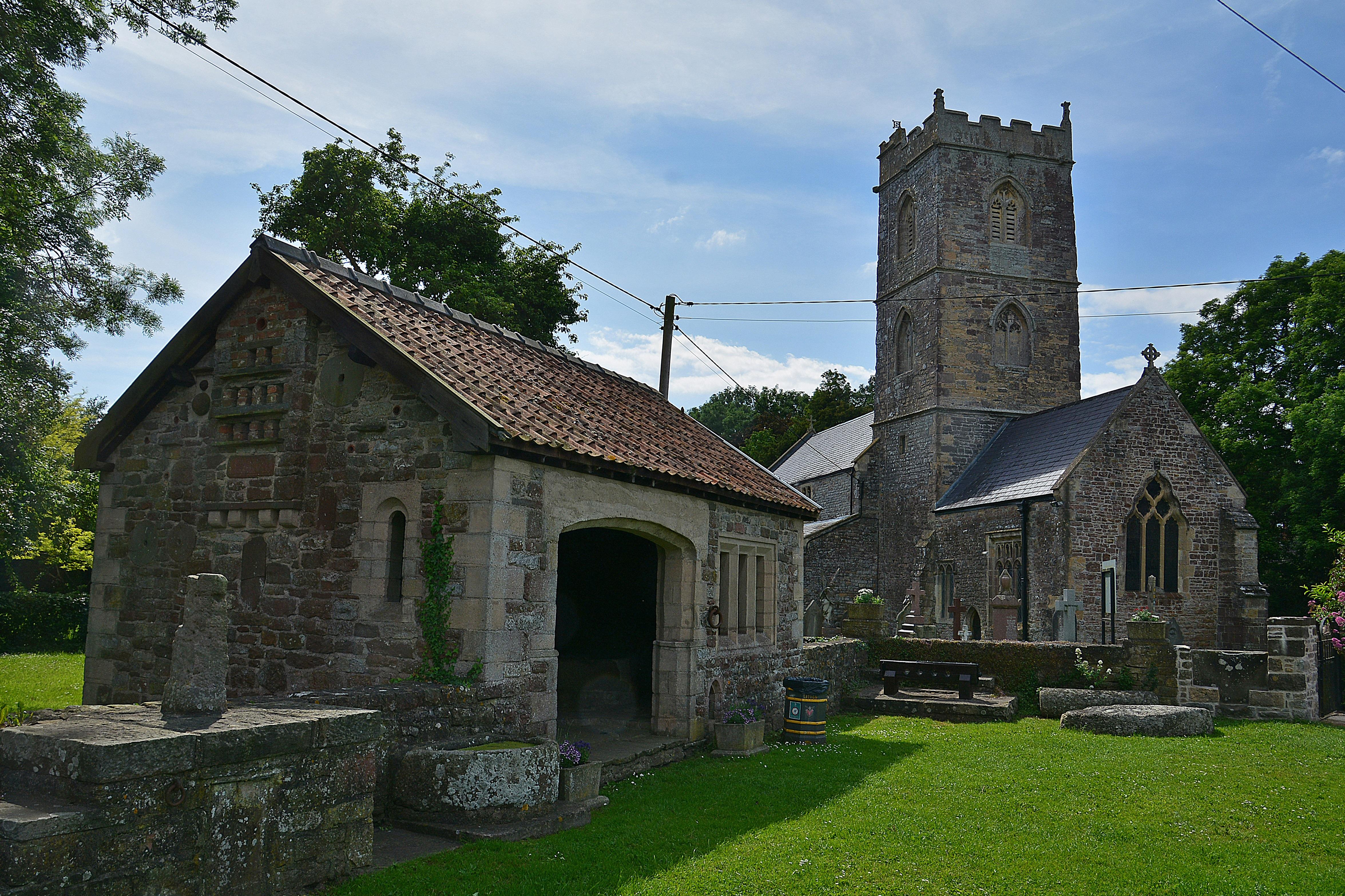 MonmouthshireREDWICKStThomas(LewisClarkeCC-BY-SA2.0)4