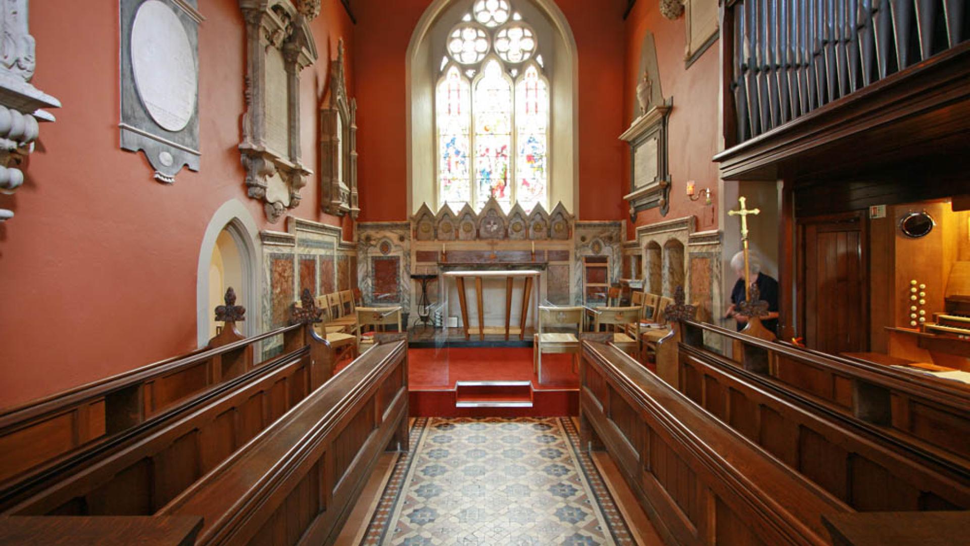 OxfordshireWALLINGFORDStMaryMore(JohnSalmonCC-By-SA2.0)1