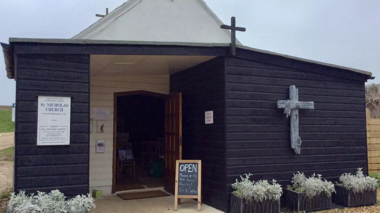 SussexPETTLEVELStNicholas(FranRogersPERMISSIONBYEMAIL)1