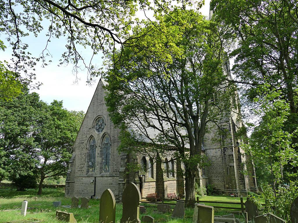 YorkshireTHURSTONLANDStThomas(stephencravenCC-BY-SA2.0)2